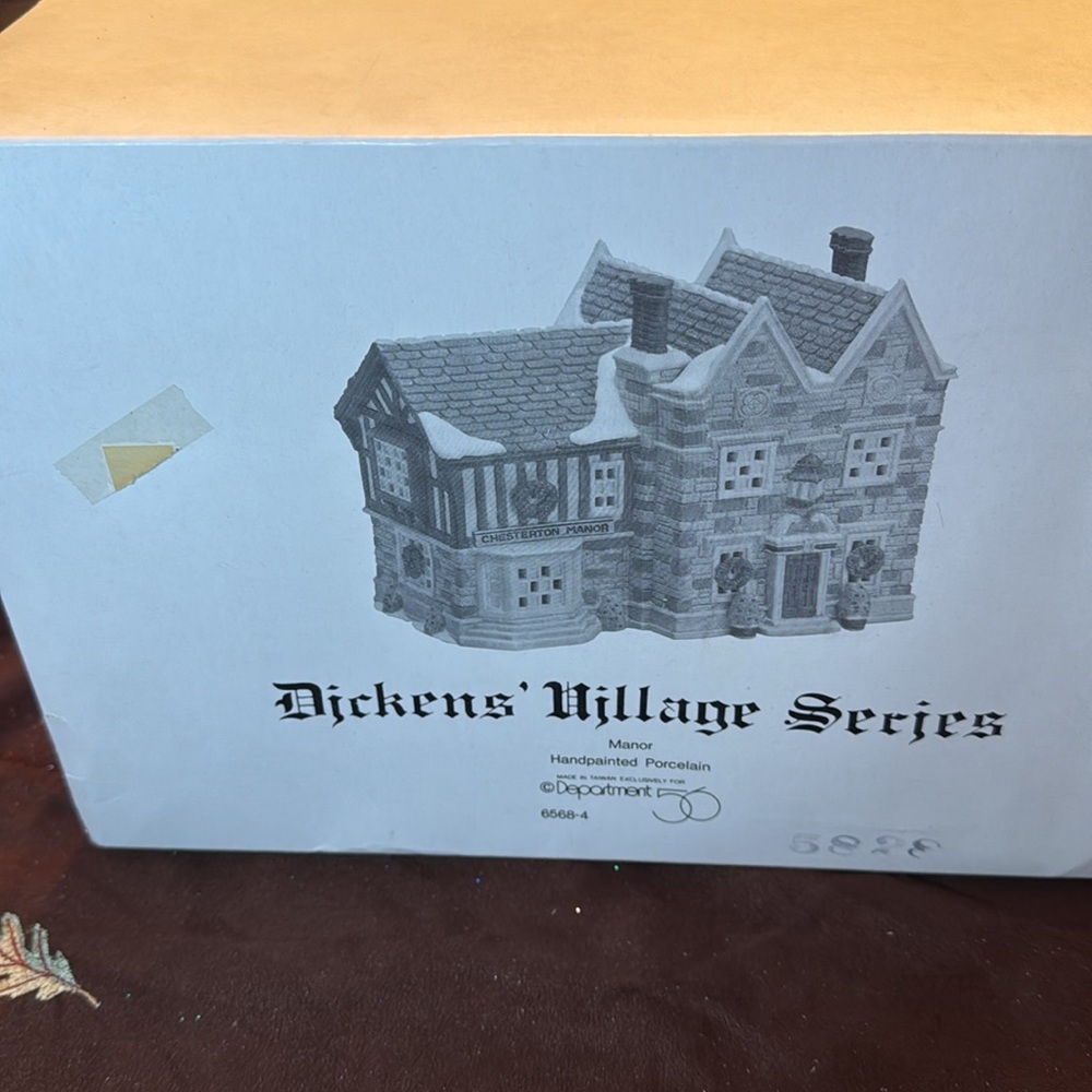 🐈‍⬛ Heritage Village Dickens Chesterton Manor Limited Edition retired - Picture 6 of 7